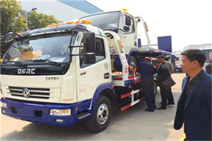 漳平汽车道路救援拖车价格